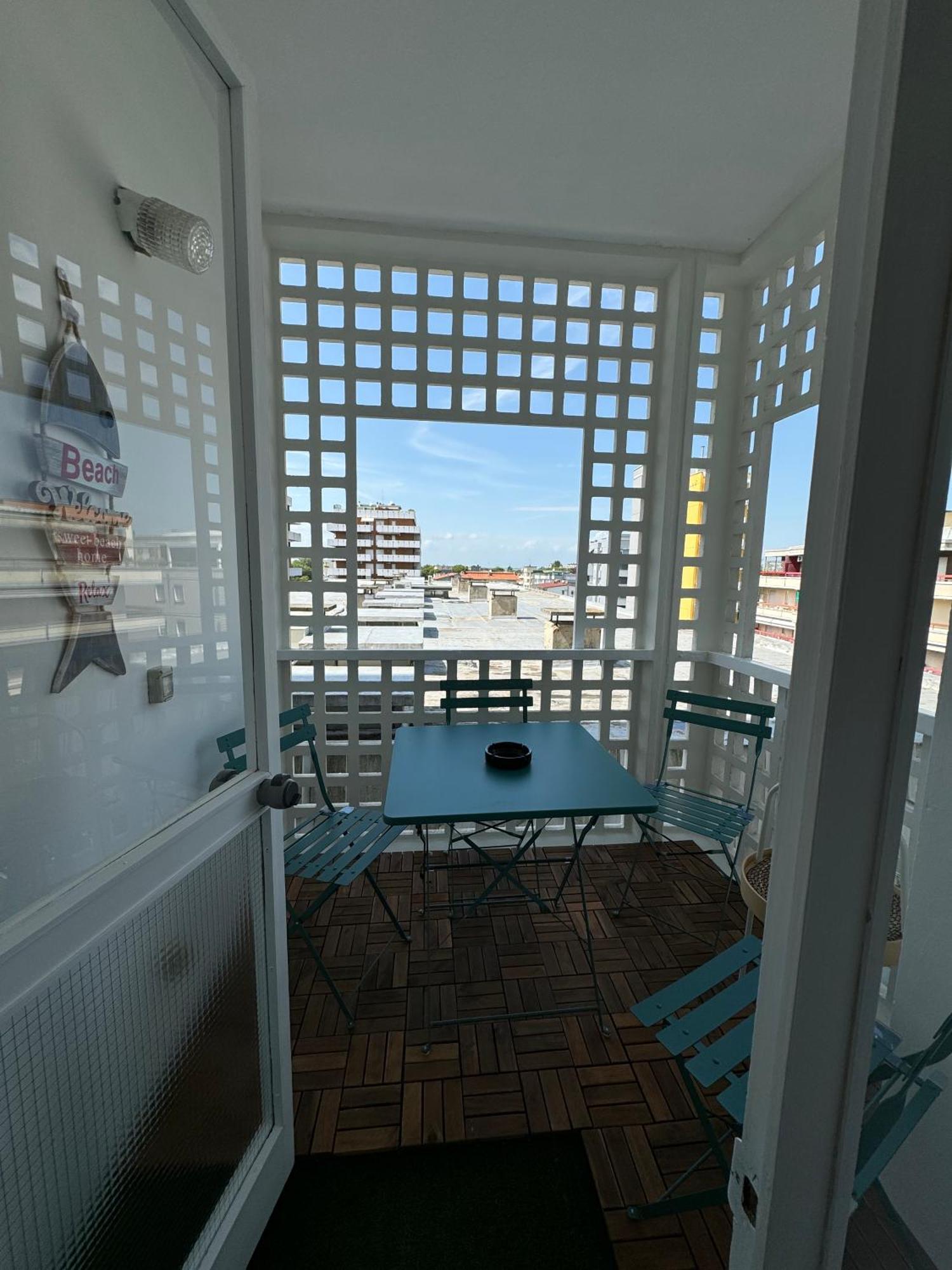 Ferienwohnung Ca' Vittoria Lignano Sabbiadoro Exterior foto